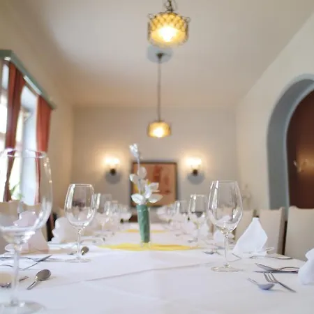 ホテル Eisenerzer Hof