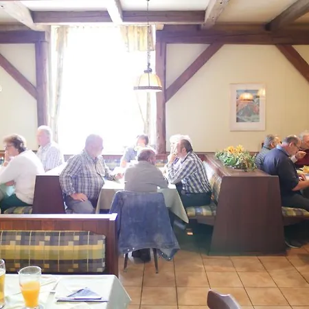 ホテル Eisenerzer Hof アイゼンエルツ