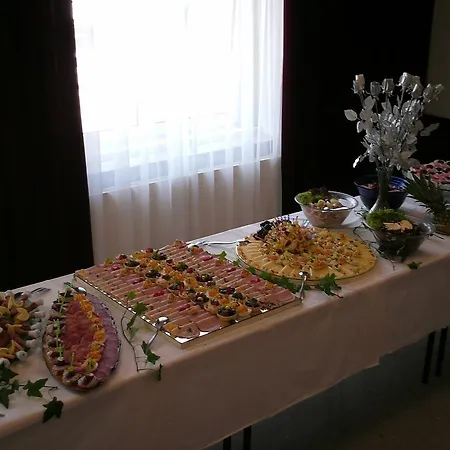 Eisenerzer Hof ホテル アイゼンエルツ