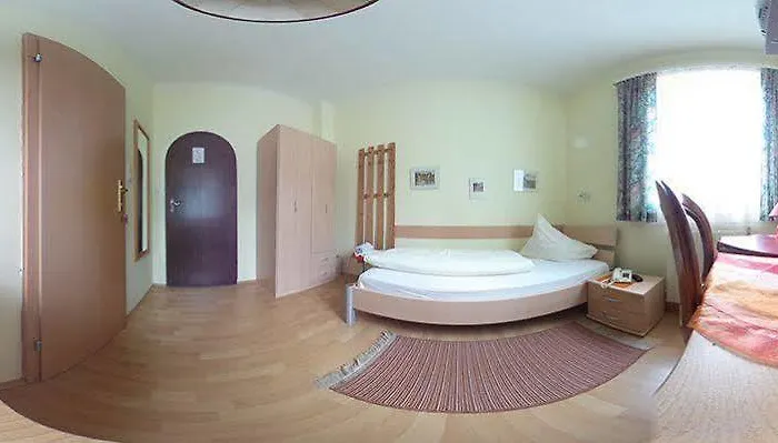 Hotel Eisenerzer Hof 3*